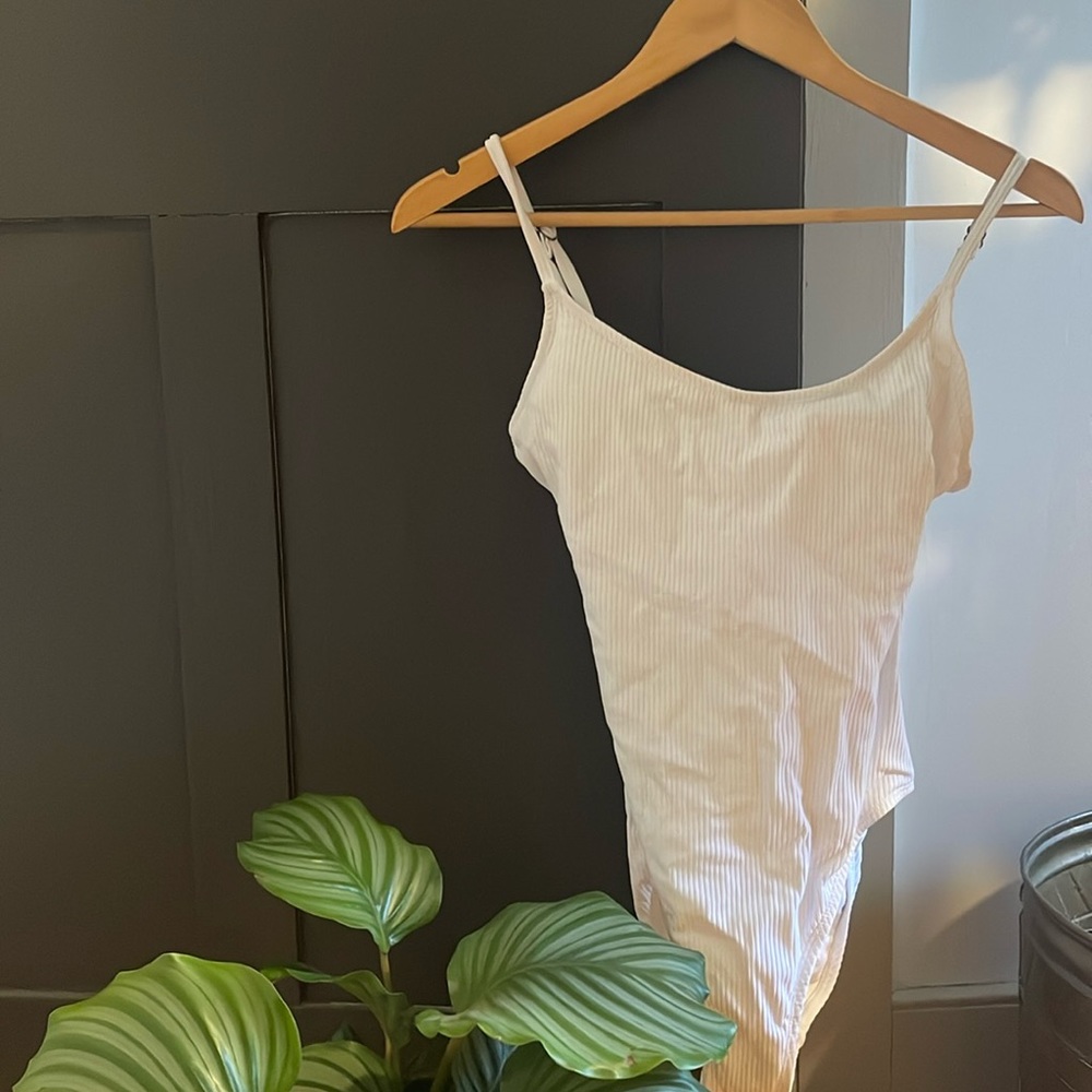 Worn once Andie White Rib suit